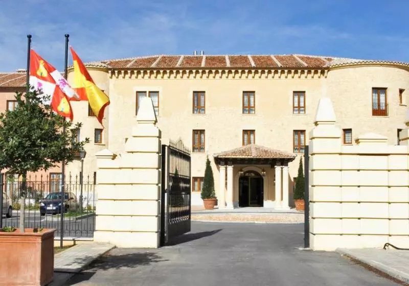 酒店 Candido 4* Sup