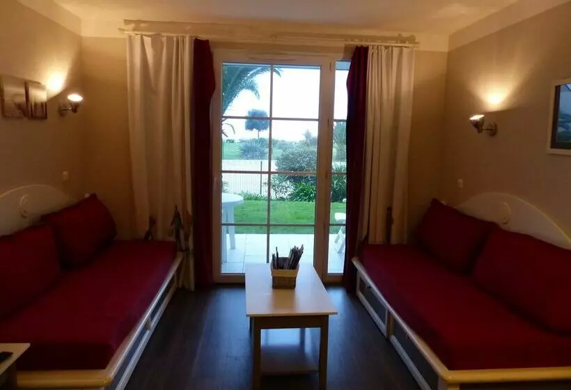 L  Eclose Cap Marine