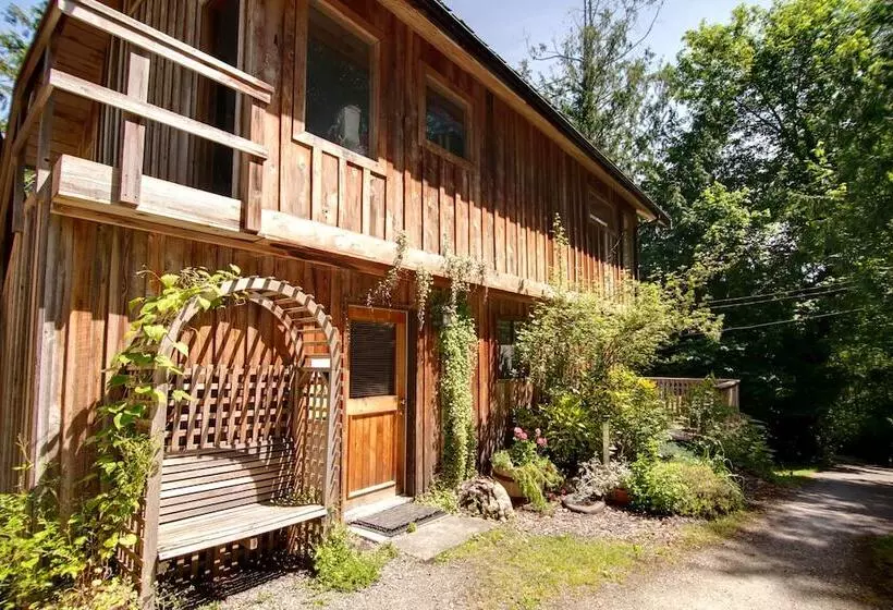 酒店 Desolation Resort