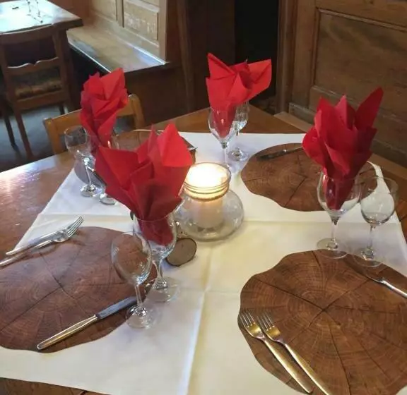 호텔 Gasthaus Zum Goldenen Kreuz