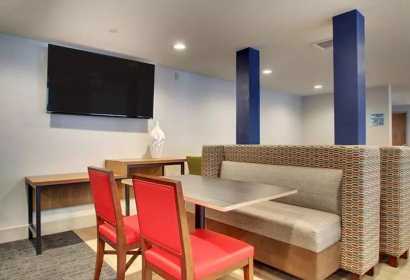酒店 Holiday Inn Express & Suites   Lincoln East   White Mountains, An Ihg