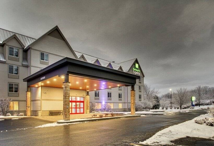 בית מלון כפרי Holiday Inn Express & Suites   Lincoln East   White Mountains, An Ihg