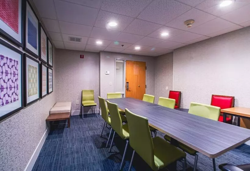 酒店 Holiday Inn Express & Suites   Lincoln East   White Mountains, An Ihg