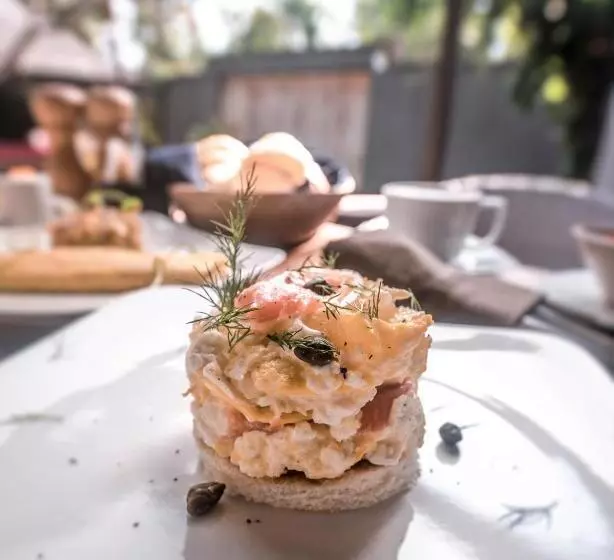 호텔 Jestate Villas & Guest Houses Jimbaran