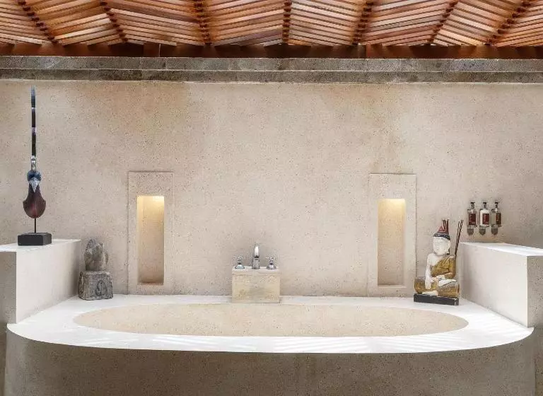 호텔 Jestate Villas & Guest Houses Jimbaran