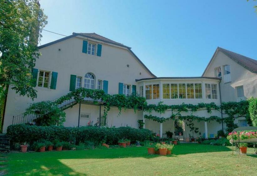 Otel L Ermitage De Bernard Ravet