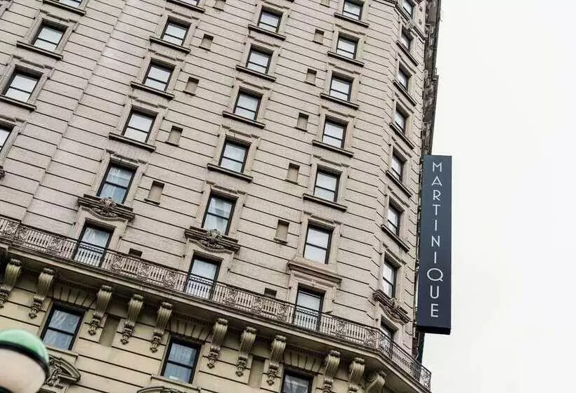 Hotelli Martinique New York On Broadway, Curio Collection by Hilton