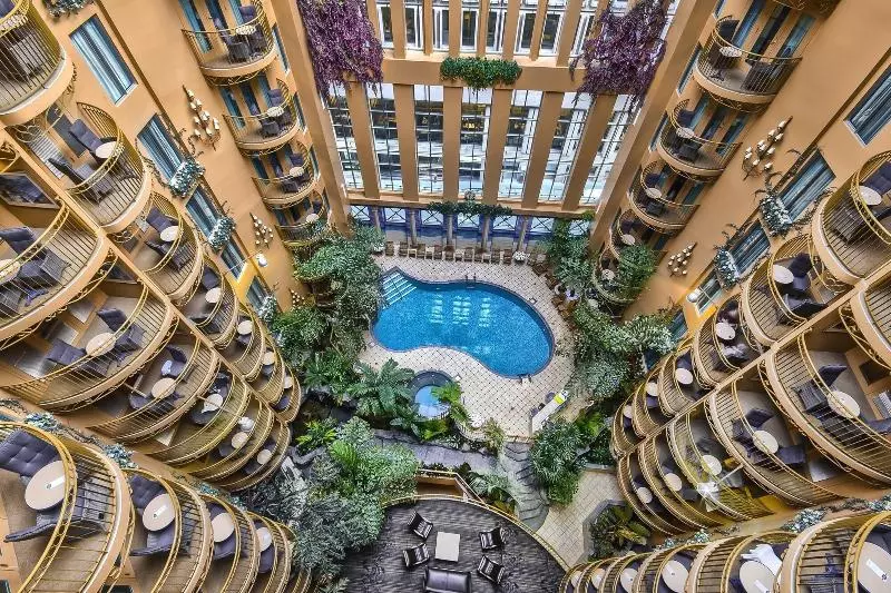 هتل Palace Royal