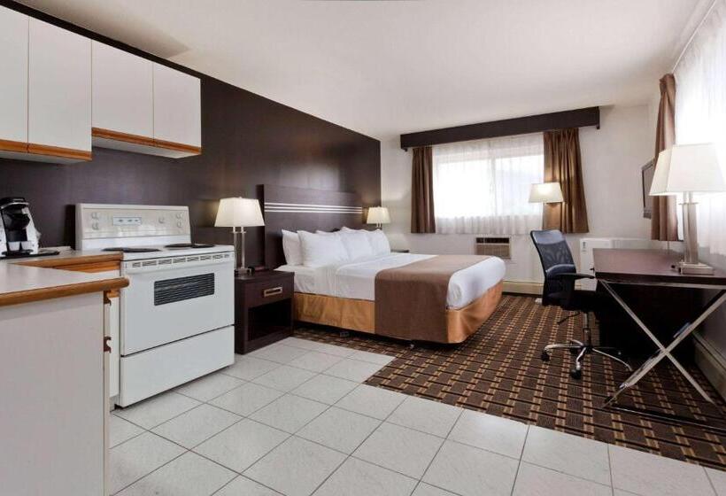 בית מלון כפרי Super 8 By Wyndham Valemount