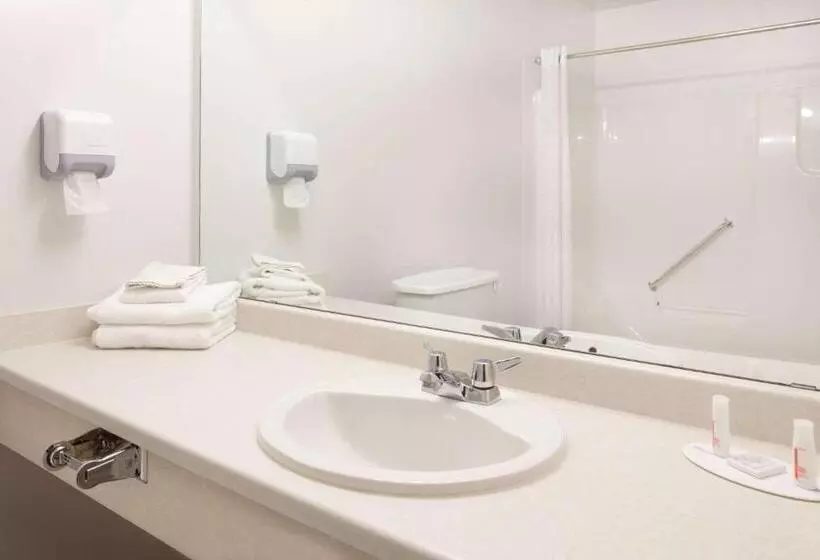 Hotel Super 8 By Wyndham Valemount