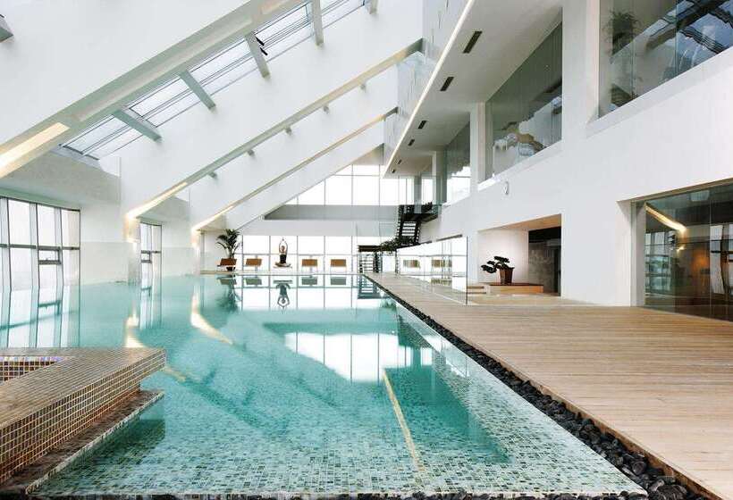 Hotel The Longemont Shanghai