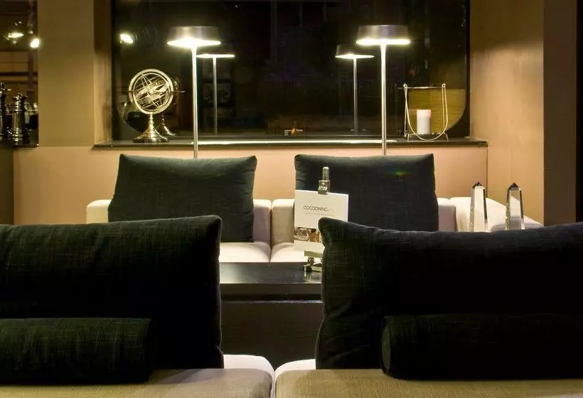 هتل Tryp By Wyndham Antwerp