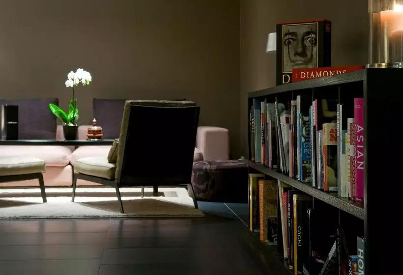 هتل Tryp By Wyndham Antwerp