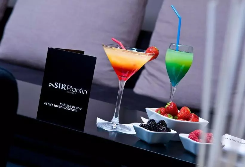 هتل Tryp By Wyndham Antwerp