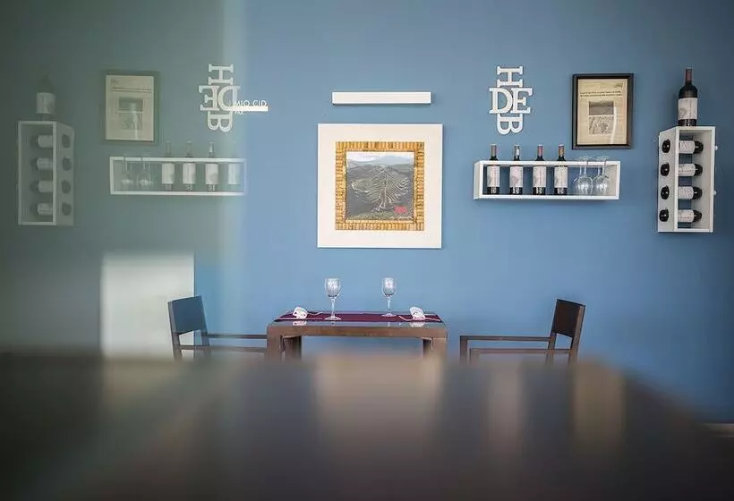 هتل Xon's Valencia