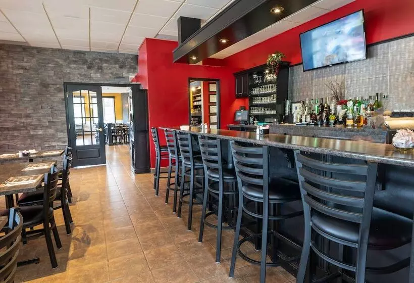 مُتل Marineau La Tuque