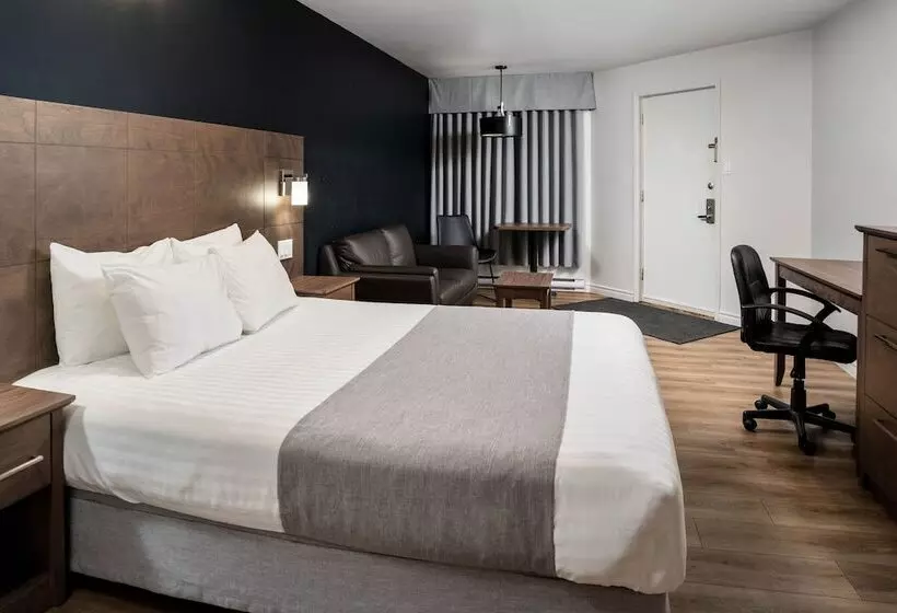 مُتل Marineau La Tuque