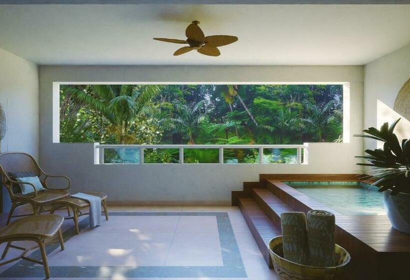 Cayo Levantado Resort