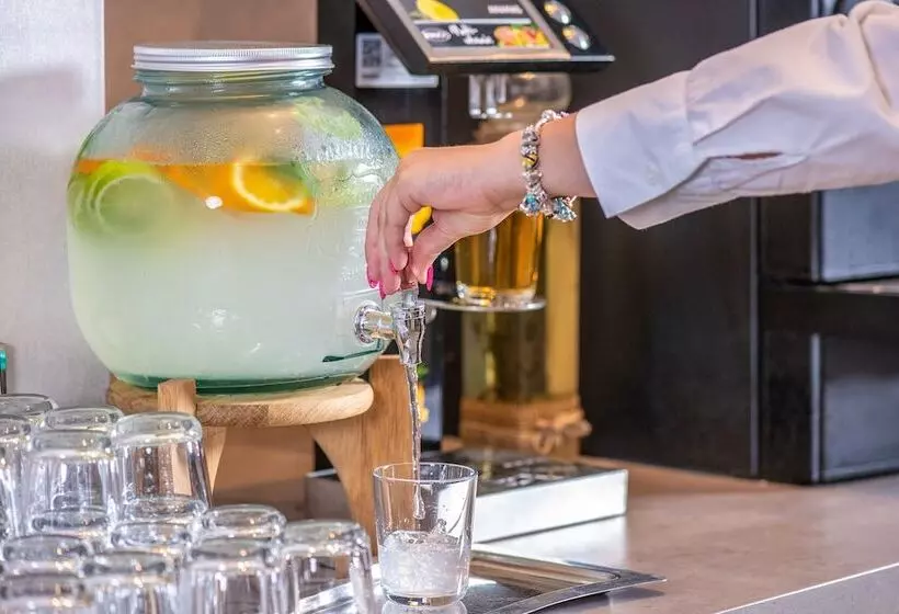 Charm Hotel Budapest   Formerly Boutique Hotel Budapest