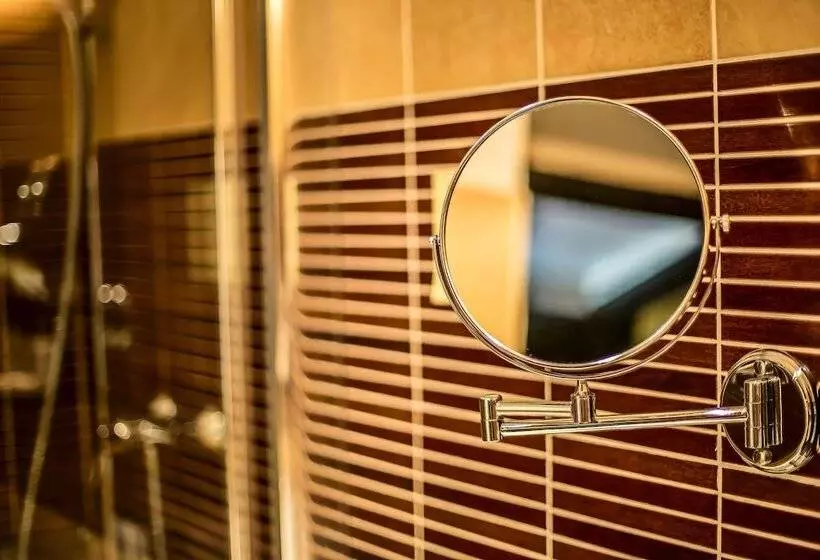 Charm Hotel Budapest   Formerly Boutique Hotel Budapest