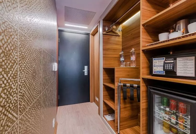 Charm Hotel Budapest   Formerly Boutique Hotel Budapest