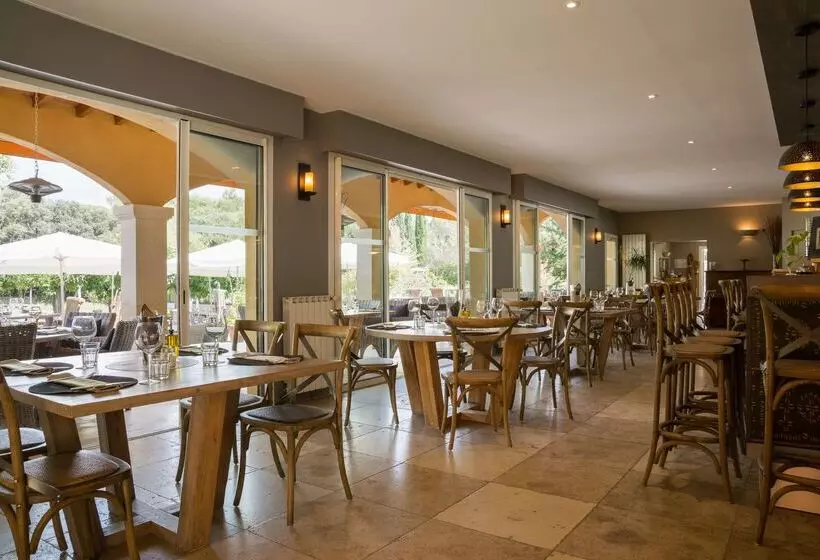 ホテル La Villa Vicha, The Originals Relais