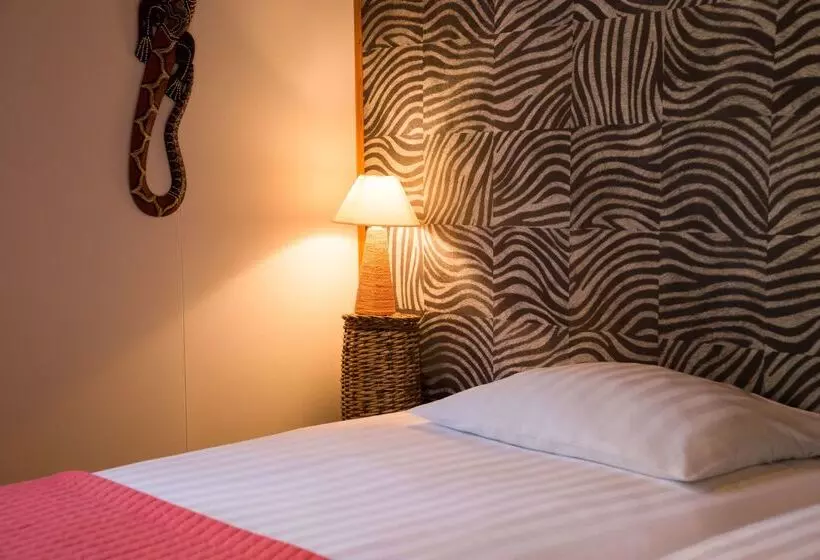 ホテル La Villa Vicha, The Originals Relais