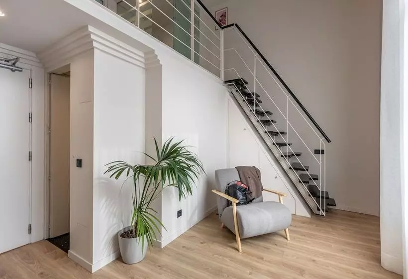 هتل Líbere Madrid Palacio Real