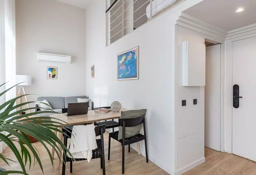 هتل Líbere Madrid Palacio Real