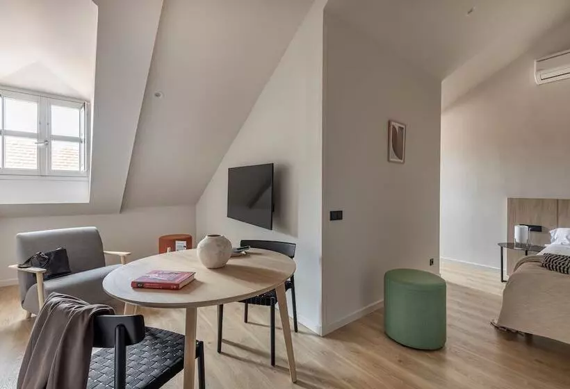 هتل Líbere Madrid Palacio Real