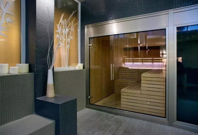 فندق Mediterraneo