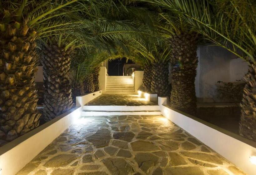 בית מלון כפרי Naxos Holidays