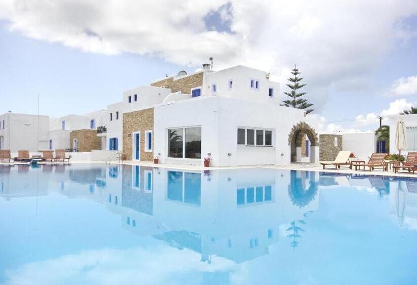 בית מלון כפרי Naxos Holidays