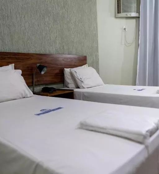 בית מלון כפרי Nobile Plaza