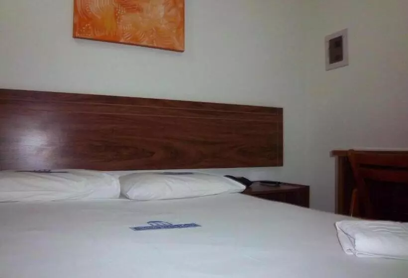 בית מלון כפרי Nobile Plaza