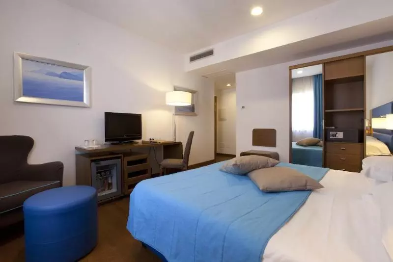 ホテル Plaza Varese