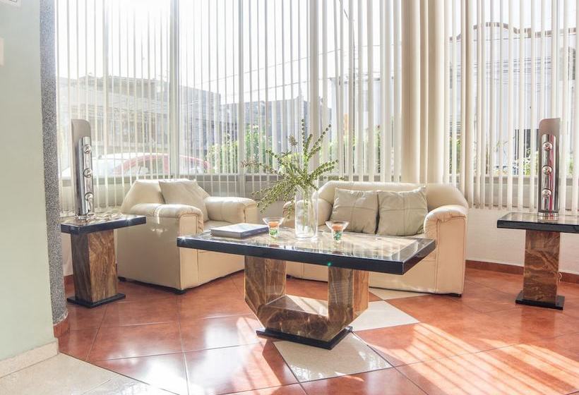 فندق Capital O Villa Monini