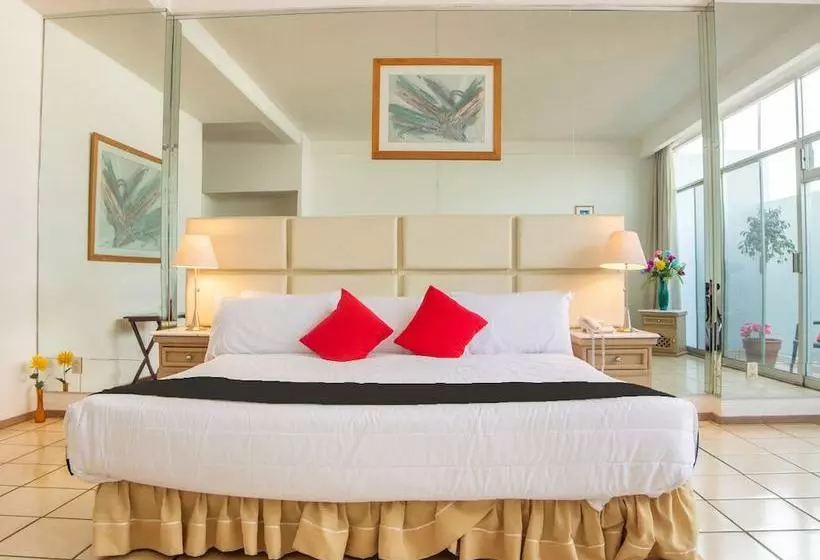 فندق Capital O Villa Monini