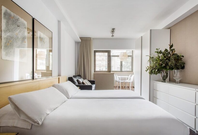 Barcelona Apartment Aramunt