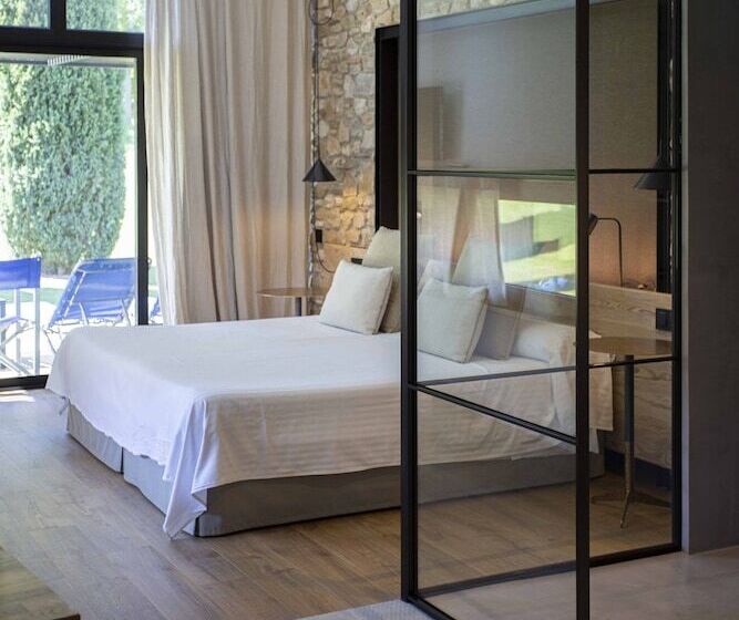 Отель Arcs De Monells   Adults Only