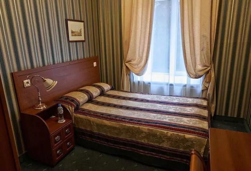 فندق Belvedere Nevsky Business