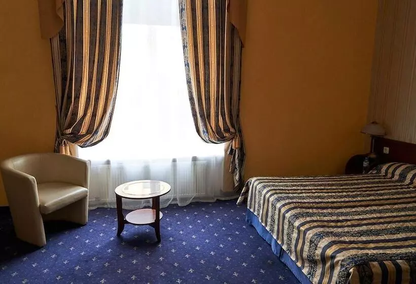 فندق Belvedere Nevsky Business