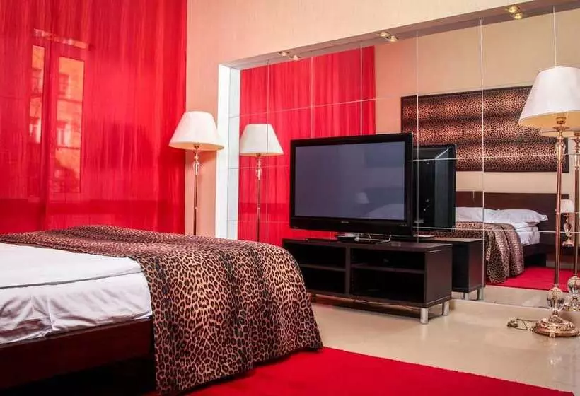 فندق Belvedere Nevsky Business