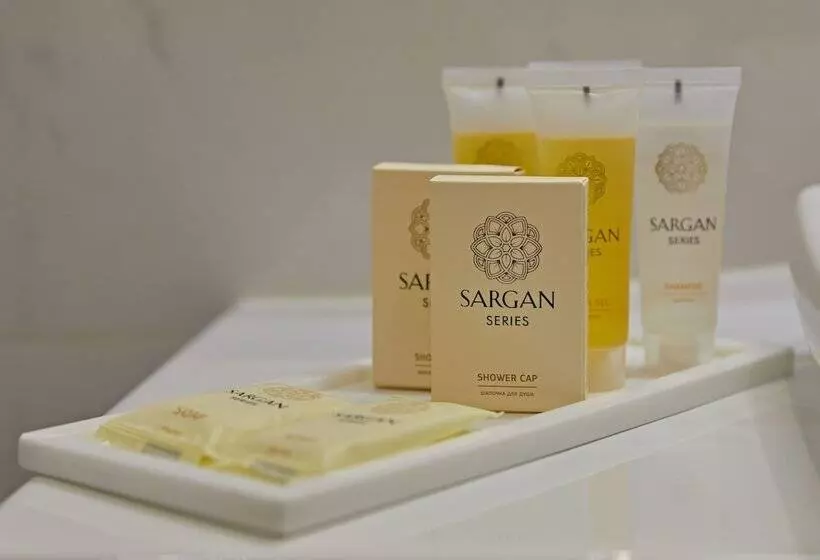 فندق Belvedere Nevsky Business