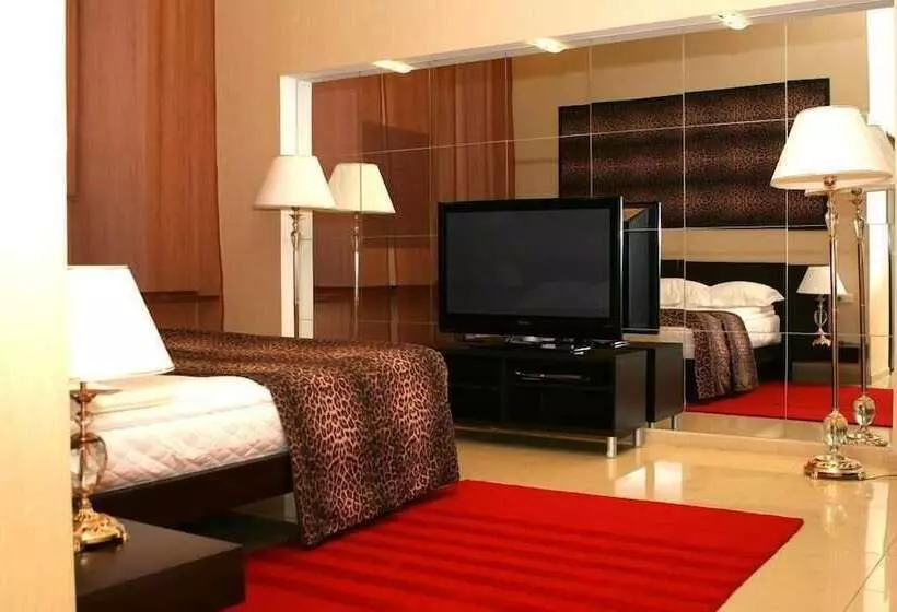 فندق Belvedere Nevsky Business