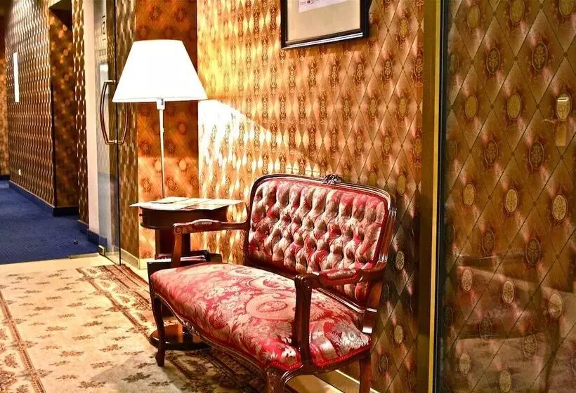 فندق Belvedere Nevsky Business