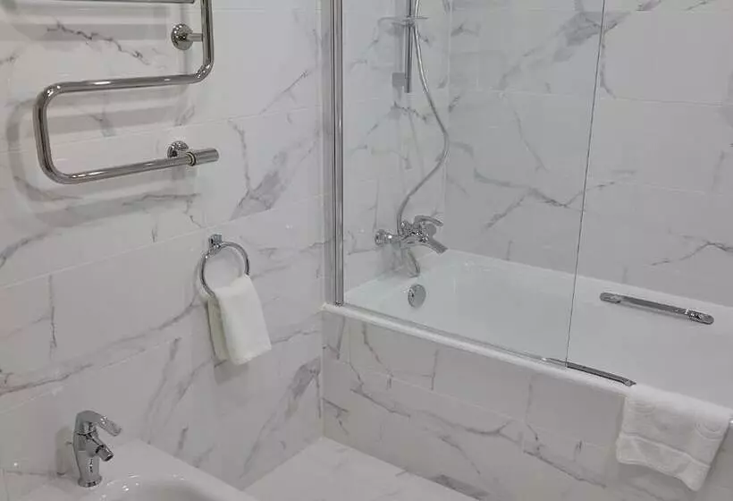 فندق Belvedere Nevsky Business