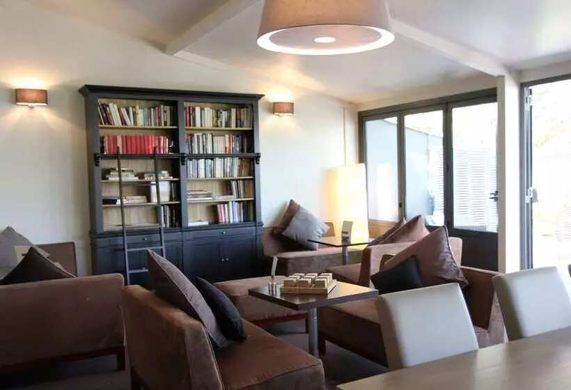 Best Western The Hotel Versailles