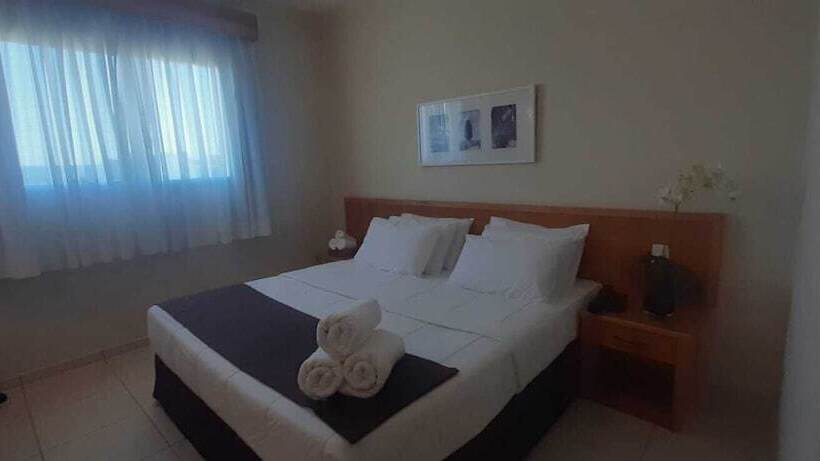 Отель Harbor Self Graciosa