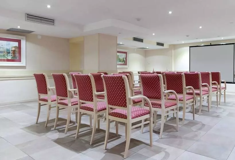 هتل Luze Castellana